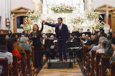 El Concierto Luna Azul de IU: Una Noche Mágica en Ciudad de México