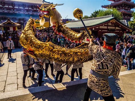 ¿El Baile del Dragón Dorado de Quinton Jones: Un evento épico o un fiasco monumental?